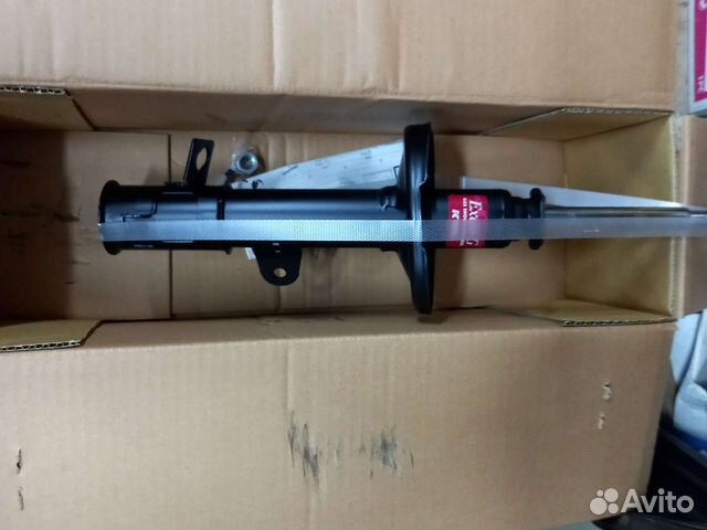 Амортизатор Стойка задняя Toyota Corolla AE115