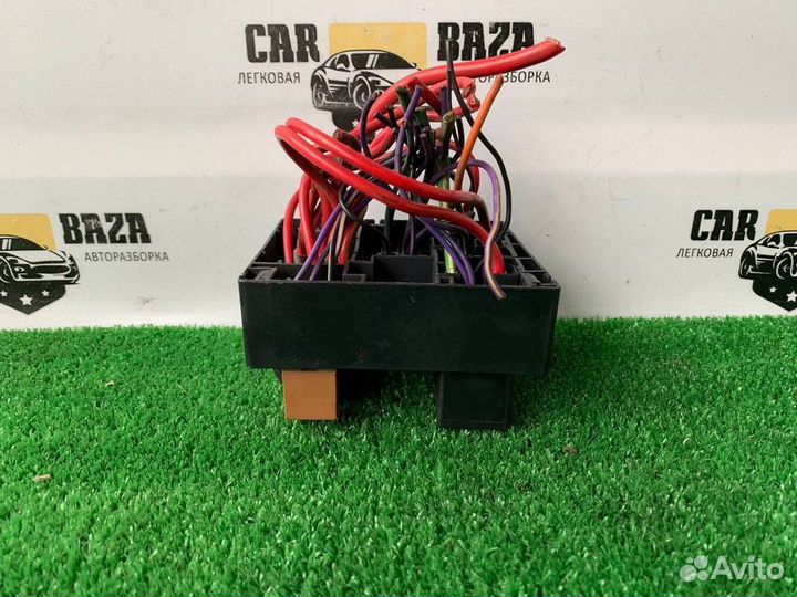 Блок предохранителей Ford Mondeo