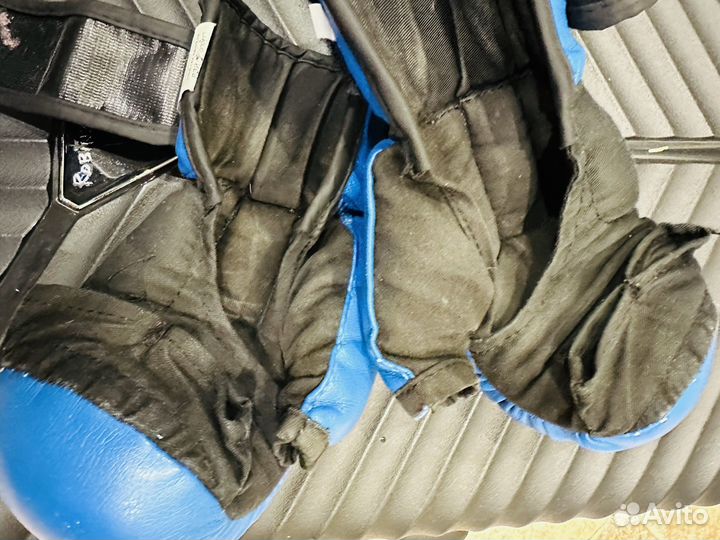 Перчатки для рукопашного боя 6 oz б/у