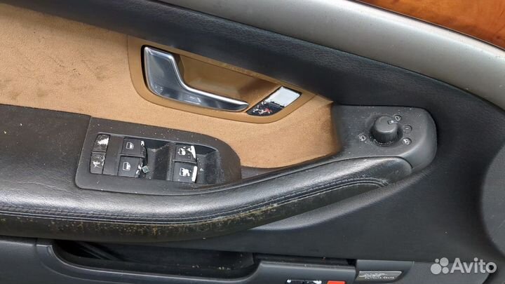 Дверь боковая Audi A8 (D3), 2006
