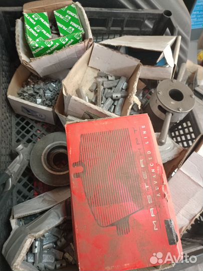 Шиномонтажный станок бу комплект