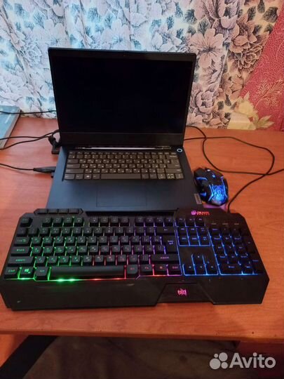 Ноутбук lenovo