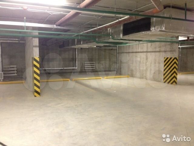 Машиноместо, 15 м²