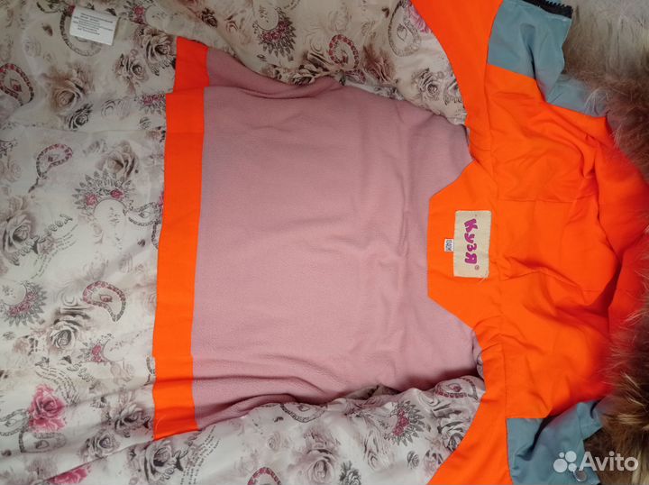 Пуховик на девочку 134
