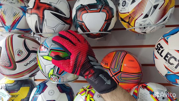 Вратарские перчатки adidas