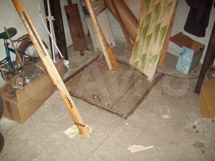 Гараж, > 30 м²