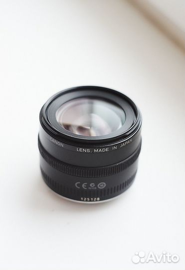 Объектив Canon FF 40 F2.8