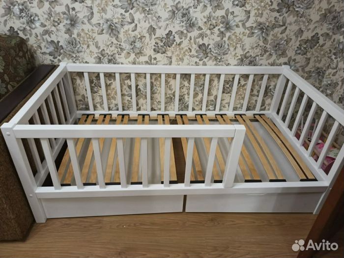 Кроватка сингл из массива высокий борт от 2х лет