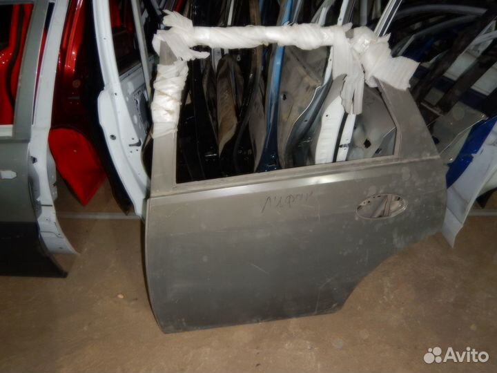 Дверь задняя левая Lifan Breez