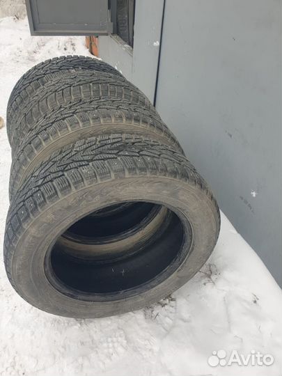 Nokian Tyres Hakkapeliitta 7 205/60 R16