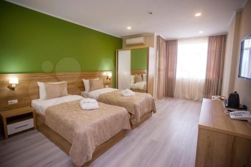 Гостиница 1250 м² (Грузия)