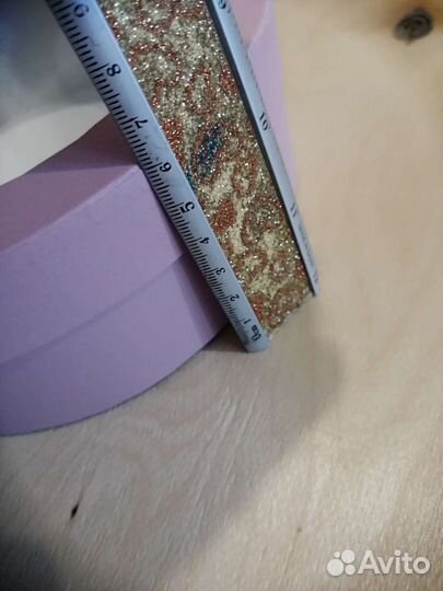 Коробка подарочная круглая с прозрачной крышкой