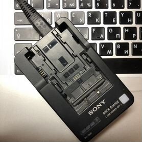 Зарядка для батареек Sony Battery Charger BC-QM1