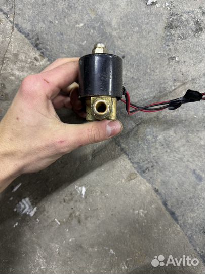 Клапана пневмоподвески