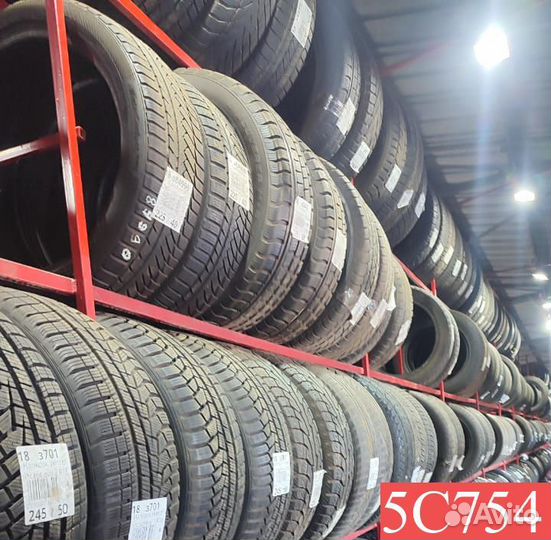 Kumho Sense KR26 215/55 R17 92P