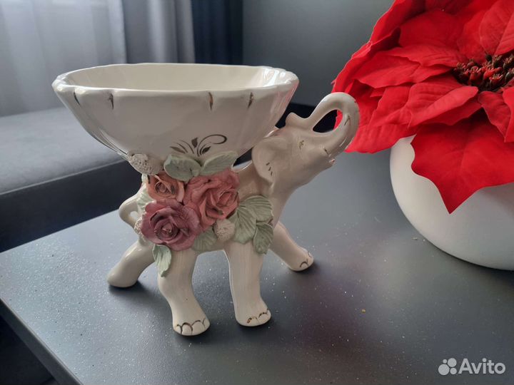 Блюдо-слон для фруктов и конфет