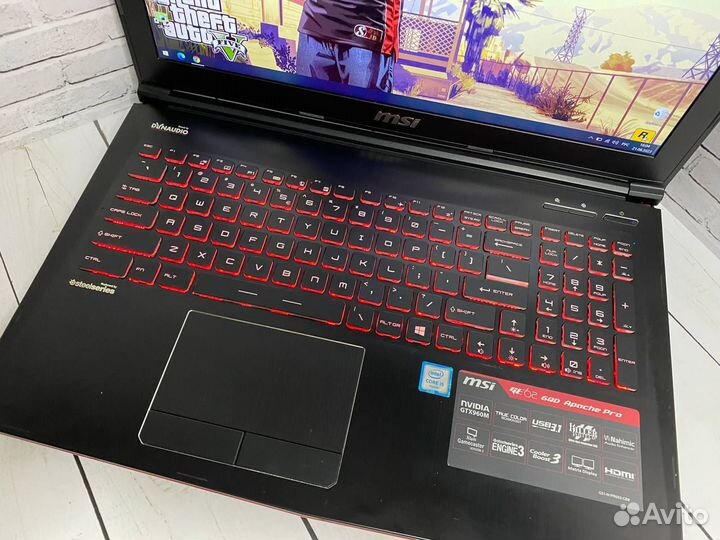 Игровой ноутбук MSI i5/8Gb/FHD/2видеокарты/SSD