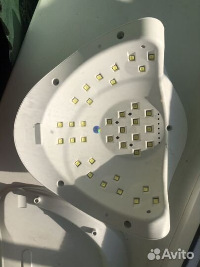 Лампа для ногтей