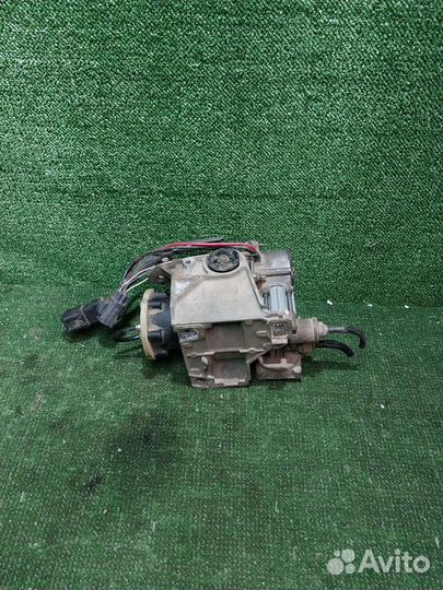 Компрессор пневмоподвески Land Rover Discovery 3