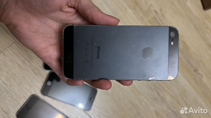 iPhone 5S, 16 ГБ