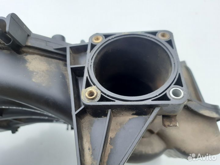 Коллектор впускной Skoda Octavia A4 Golf 4