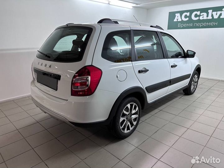 ВАЗ Granta Cross, 2023