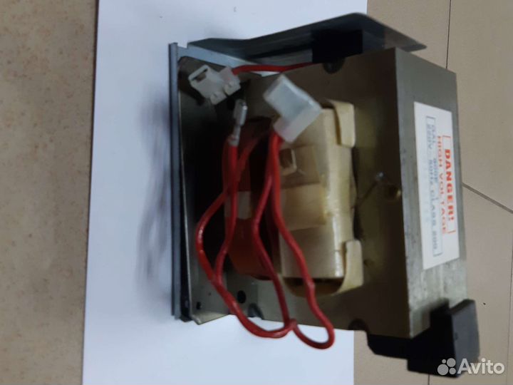 Трансформатор для свч, микроволновой печи