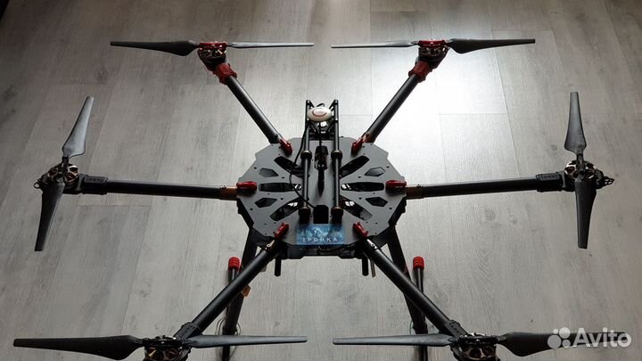 Квадрокоптер dji (грузовой дрон)