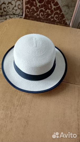 Шляпа женская соломенная