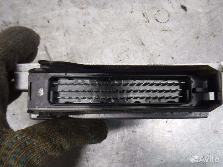 Блок управления двигателем Ваз 2110 1.5 16V 2001