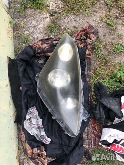 Фары wish zne10g