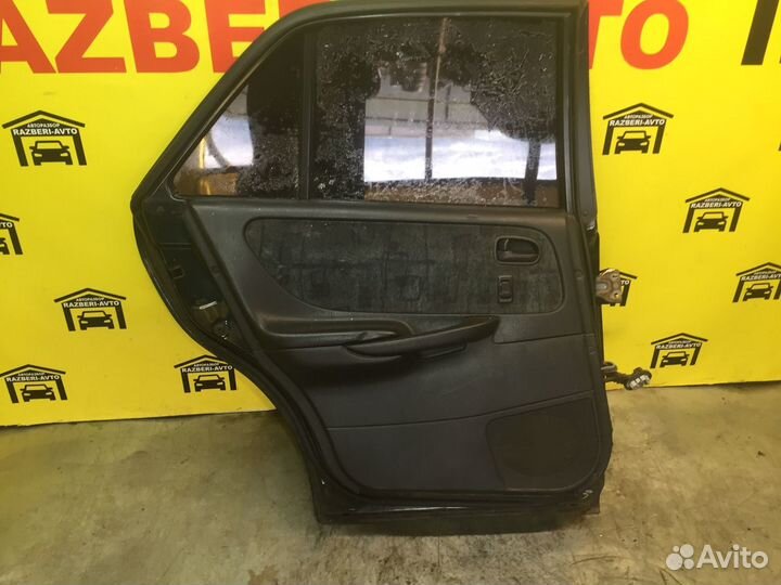 Дверь задняя левая mazda 626