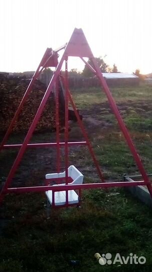 Качеля детская