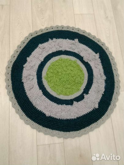 Коврик ручной работы