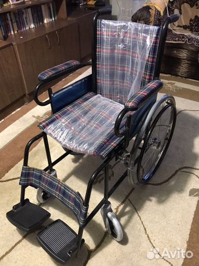 Инвалидная коляска