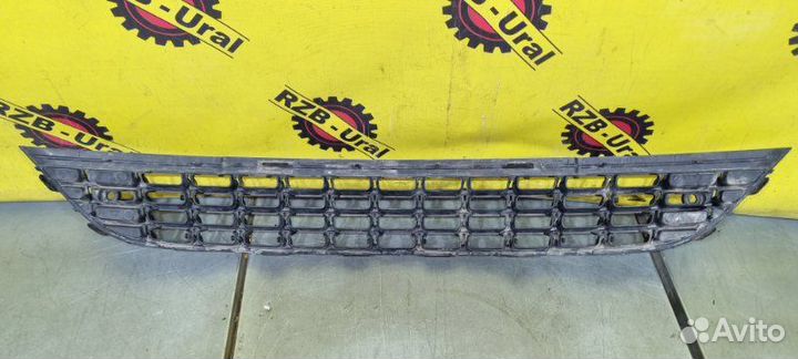 Решетка в бампер Opel Astra J