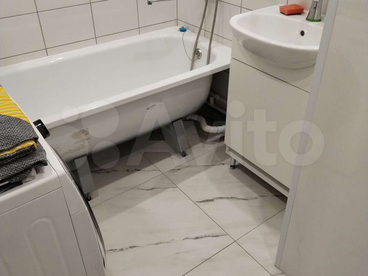 2-к. квартира, 58 м², 1/5 эт.