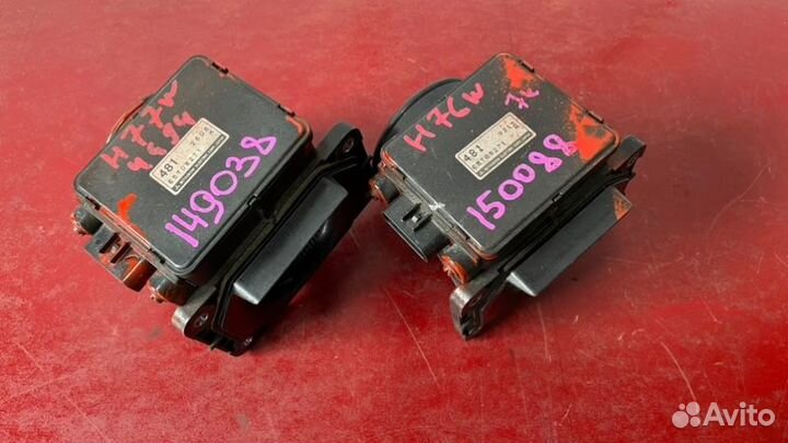 Датчик массового расхода воздуха Mitsubishi Lancer