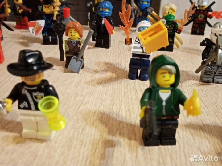 Lego человечки