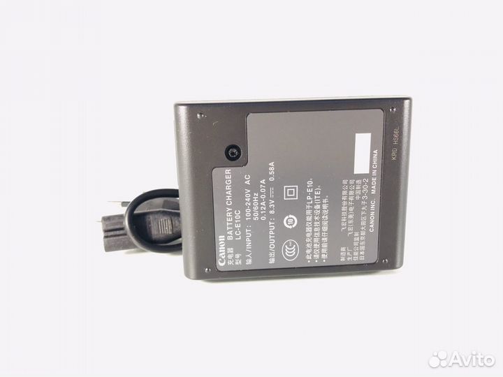 Зарядное устройство Canon LC-E10