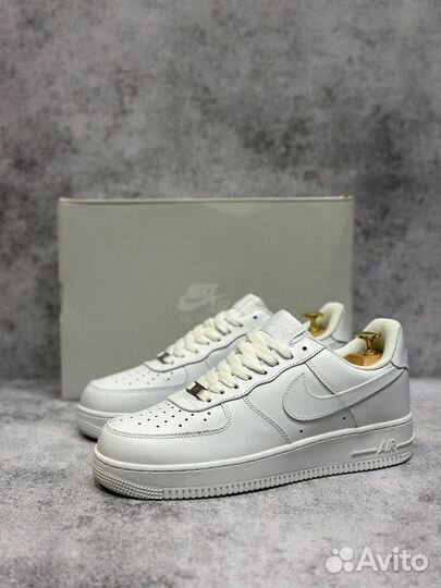 Кроссовки Nike Air Force 1