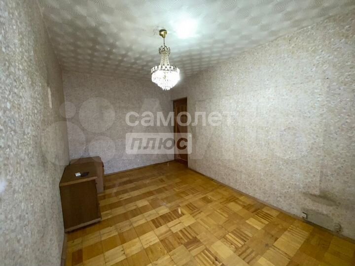 3-к. квартира, 74 м², 8/17 эт.