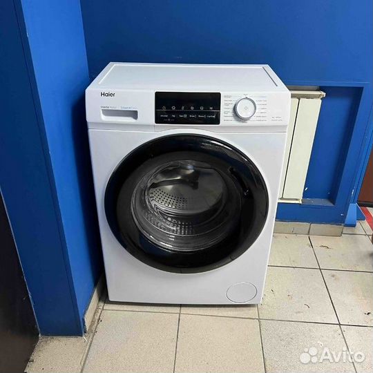 Стиральная машина Haier HW60-BP10929A (7422)