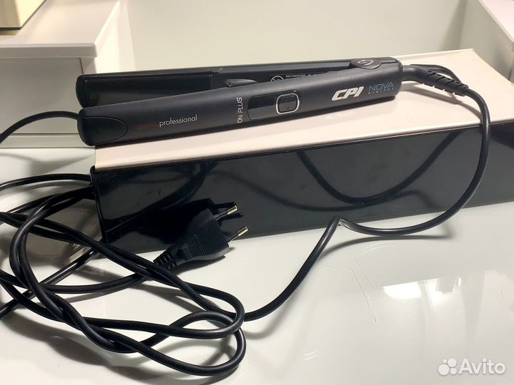 Выпрямитель для волос Ga.ma professional