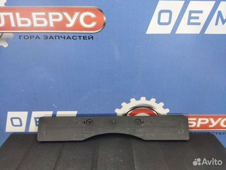 Площадка под гос номер Toyota Camry 8 хв70 2017