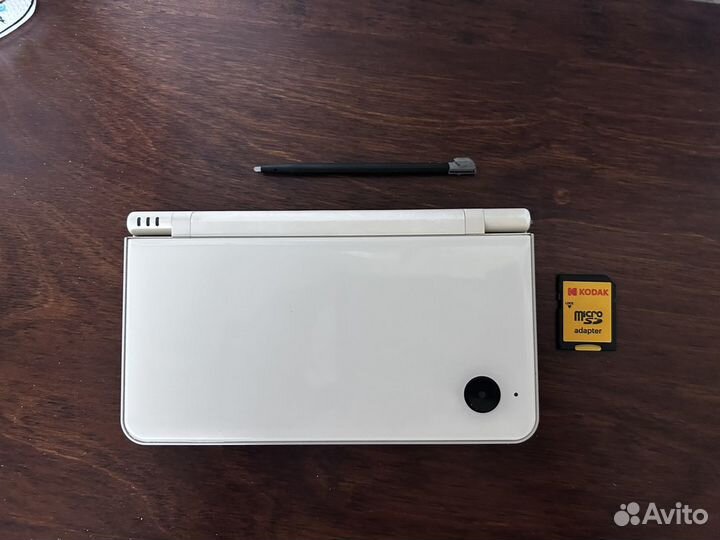 Nintendo DSi XL прошитая 32Gb