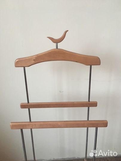 Напольная вешалка
