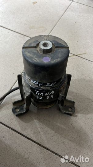 Передняя опора двигателя Nissan Teana 32 j32 3.5