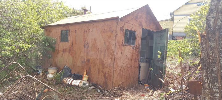 Дача 10 м² на участке 6 сот.