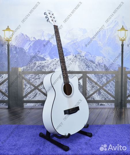 Акустическая гитара (новая) глянцевая, комплект